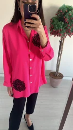 Siyah İşleme Detaylı Pembe Gömlek - Görsel 2