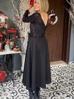 Pul Detaylı Siyah Elbise - Görsel 2