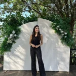 Siyah Pul Detaylı Pantolon